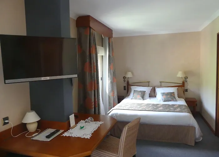 Le Allier Hotell Alleyras